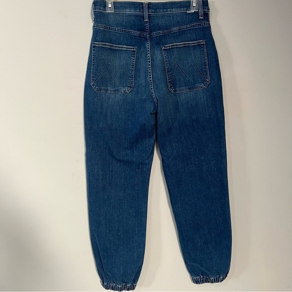 Mother Jeans The Watch Springy Ankle medium wash cropped jogger made in USA - Picture 4 of 13